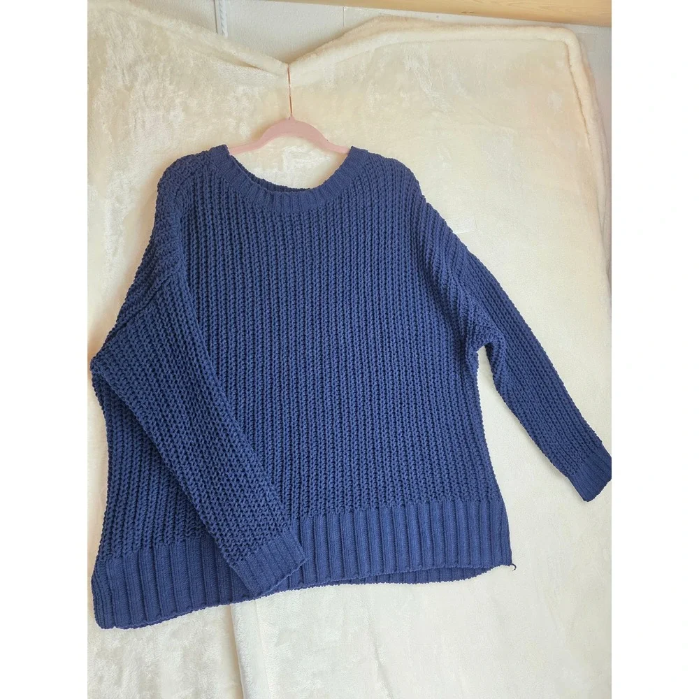 Vintage American Eagle Navy Blue‎ Knit Sweater Small Relaxed Fit Crew Neck